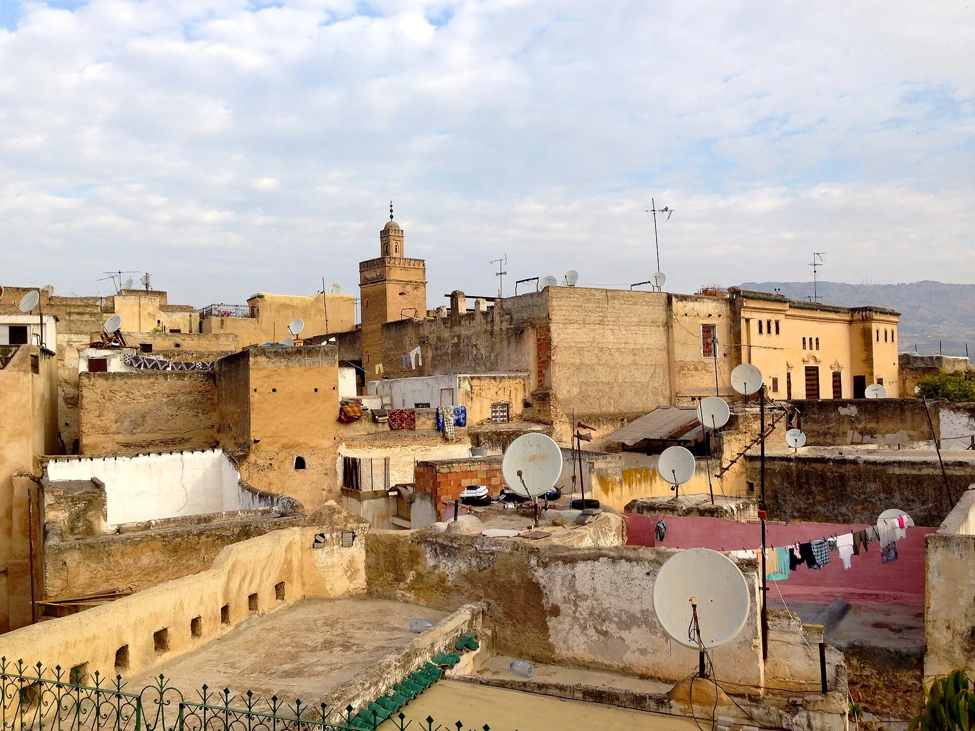 Fes el Bali medina and gates served by private Fès-Saïss Airport transfers