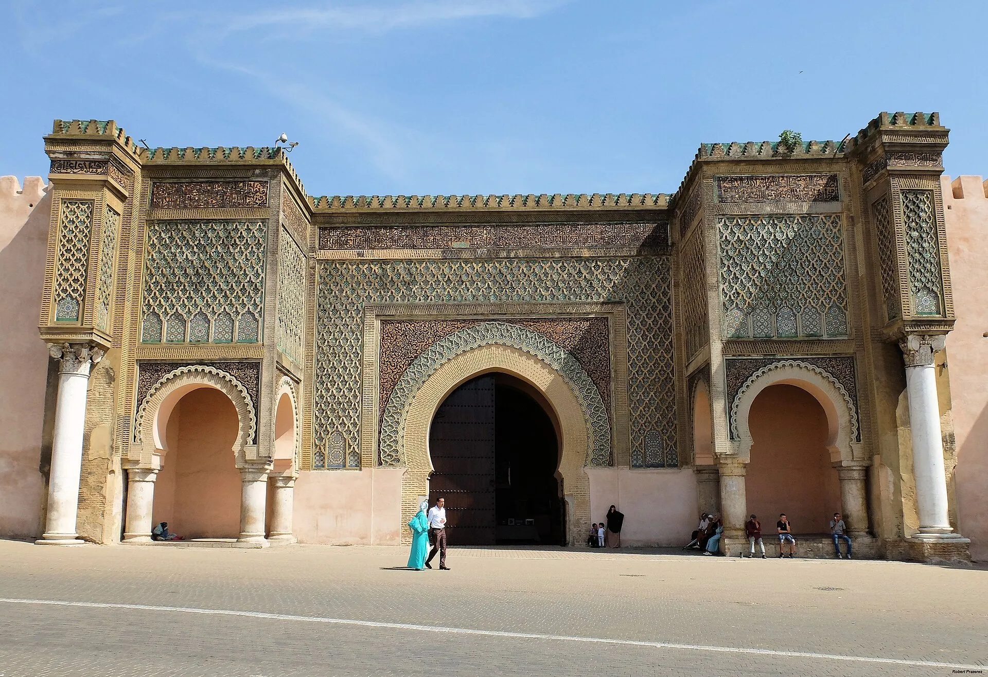 Plaza el-Hedim y Bab Mansour en Mequinez con traslados privados desde Fez-Saïss