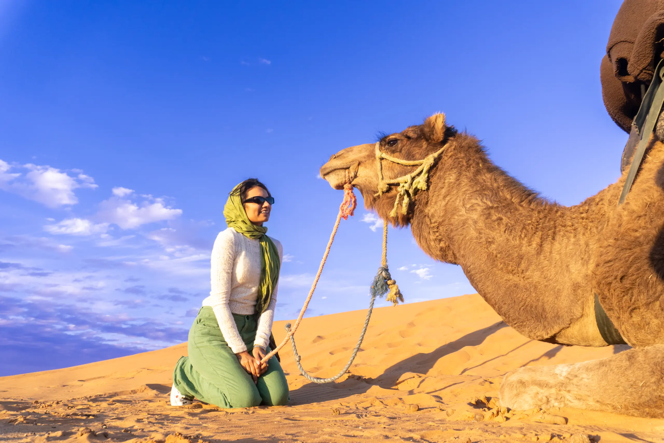 Why Book a Private Sahara Driver Instead of a Shared Desert Bus?